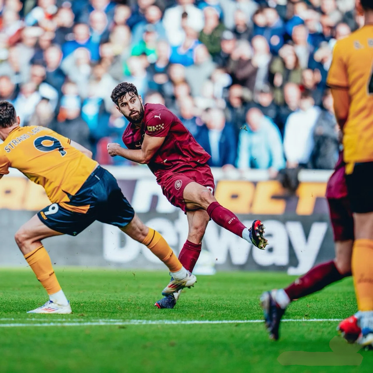 爱游戏2026-克罗地亚逆转曼城,格列兹曼统治全场