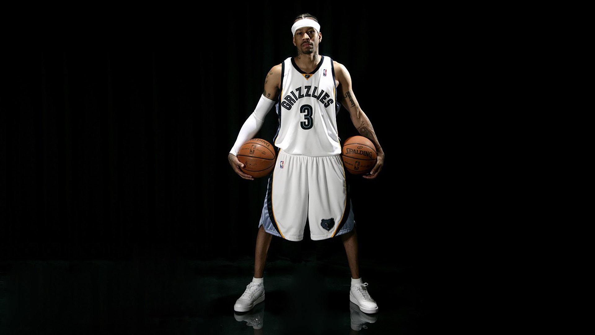 爱游戏tv-老鹰踏平奇才，英格拉姆末节接管比赛，当沉默的猎手亮出利爪